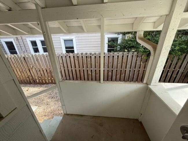 Building Photo - 336 Ponce St