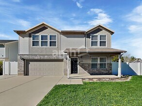 Building Photo - 1830 S 875 E