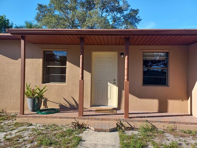 Foto del edificio - 3262 Jackson Ave NE