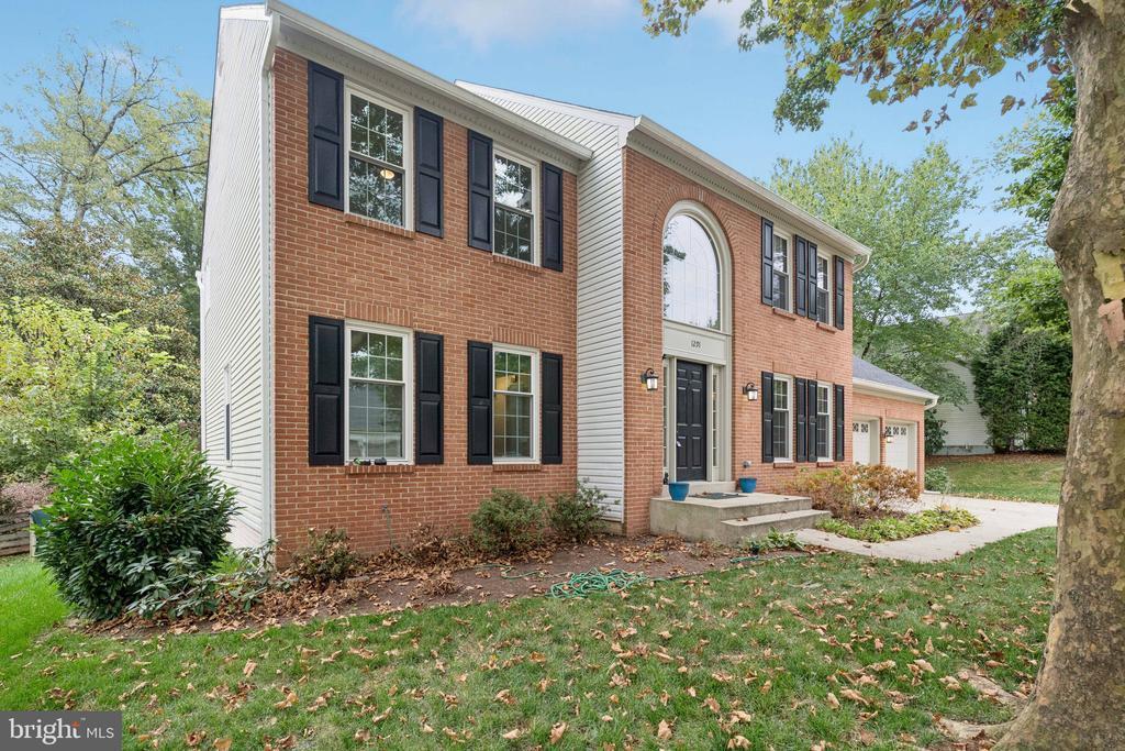 Primary Photo - 1291 Mason Mill Ct