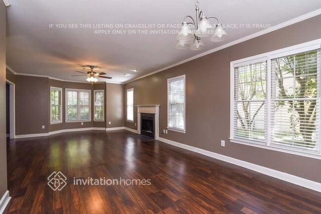 Building Photo - 1460 Gabriel Dr