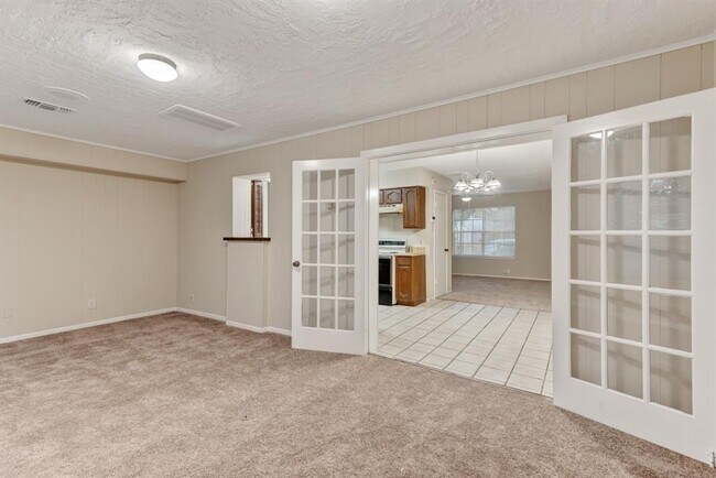 Building Photo - 17018 Banchory Ave