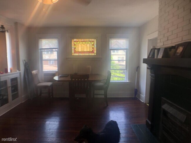 Foto del edificio - 2301 Sherbrook St