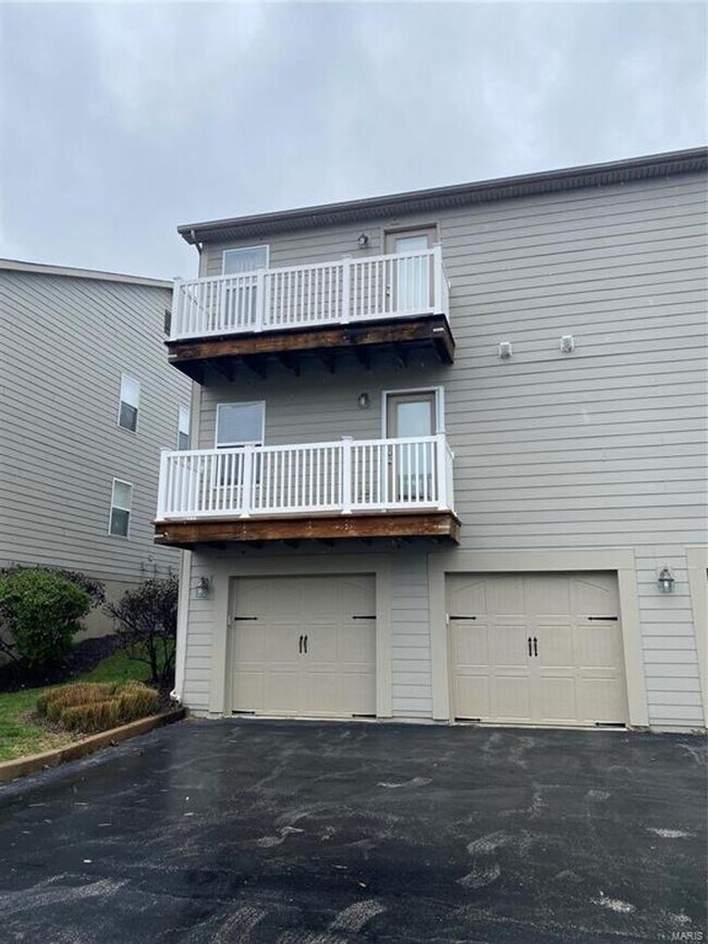 Foto del edificio - 3111 Capri Way