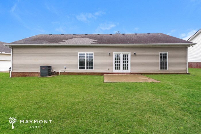 Foto del edificio - 3217 Hardwood Dr