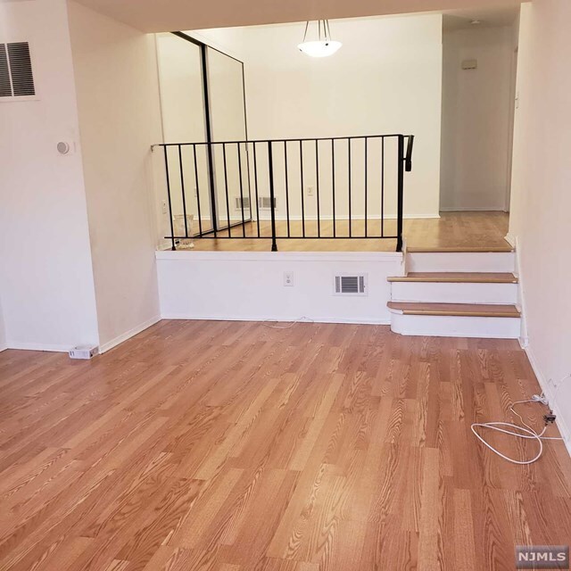 Foto del edificio - 635 Schuyler Ave