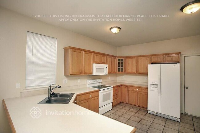 Foto del edificio - 10224 S Cherryhurst Ln