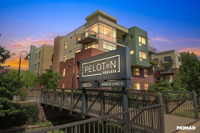 Building Photo - 3301 Arapahoe Ave