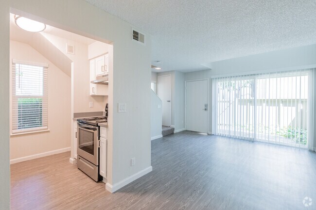 Interior Photo - Juniper