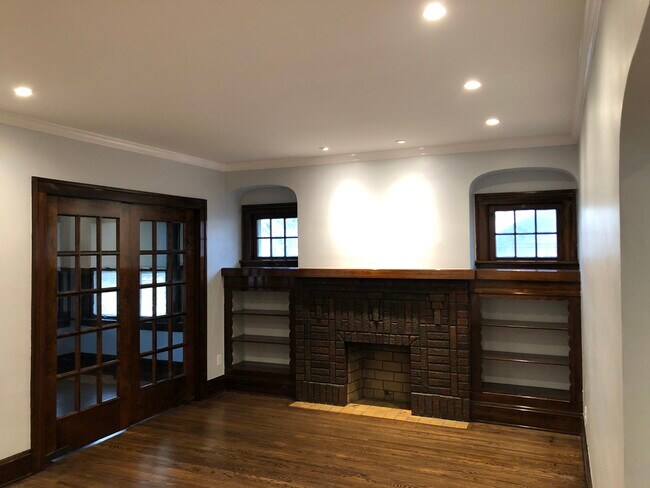 Foto del edificio - 10608 Parkhurst Drive