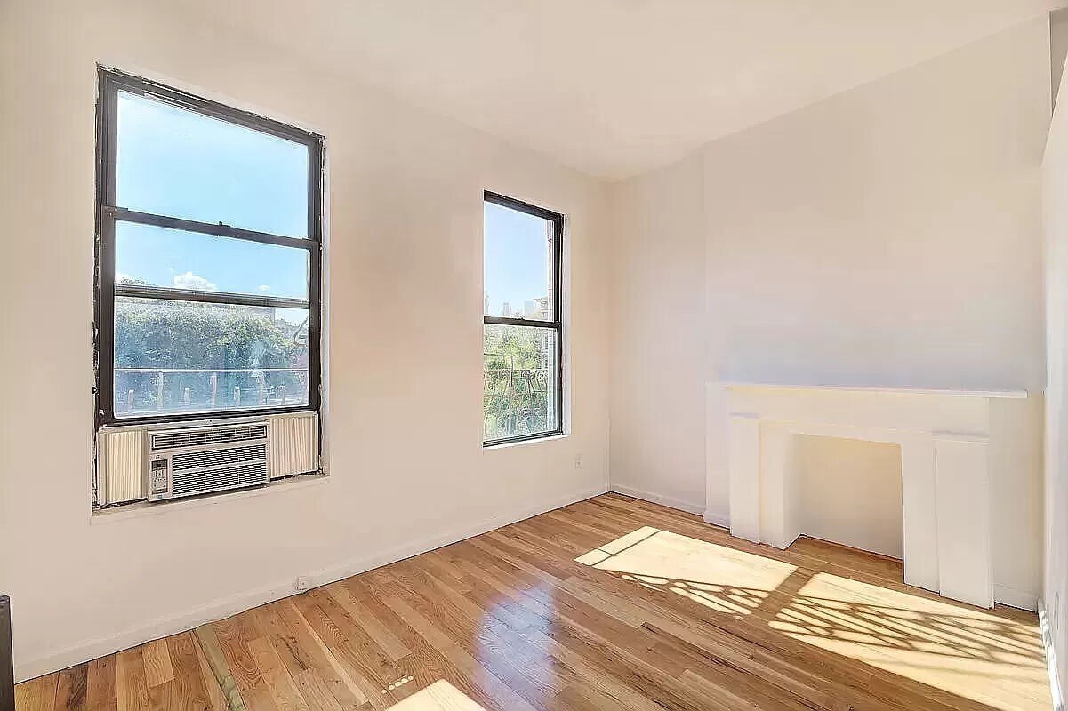 7 Carmine St Apartment for Rent in New York, NY