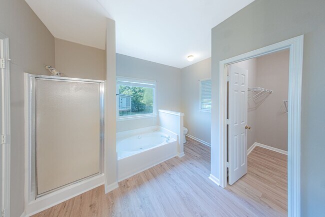Building Photo - 2193 Northbrook Ridge NW
