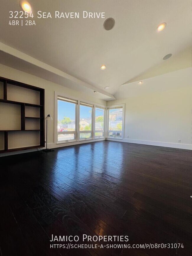 Building Photo - 32254 Sea Raven Dr