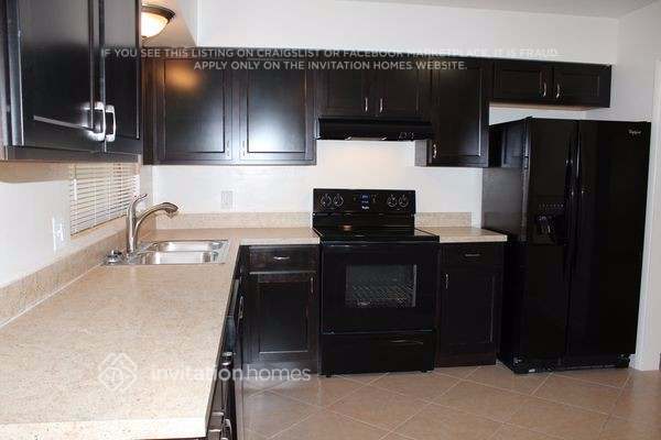 Foto del edificio - 139 W Lauren Ct