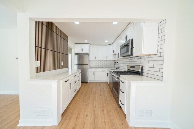 Foto del edificio - 621 Breakers Point