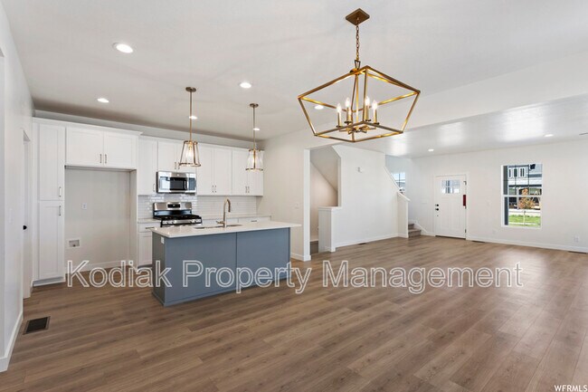 Foto del edificio - 991 Shoreline Dr