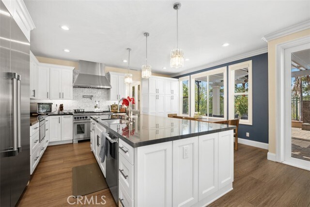 Building Photo - 43 Glen Echo