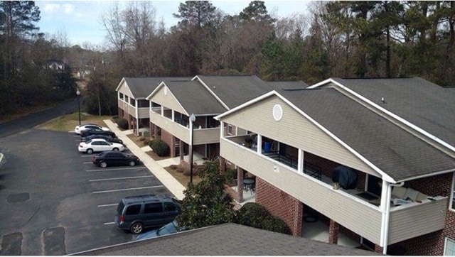 Primary Photo - 409 Jefferies Ln