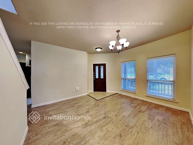 Foto del edificio - 17110 Tallgrass Prairie Ln