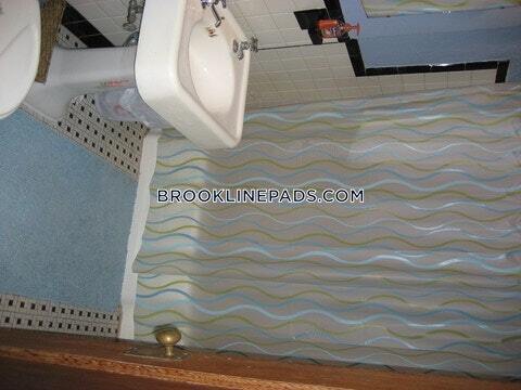 Building Photo - 39 Dwight St