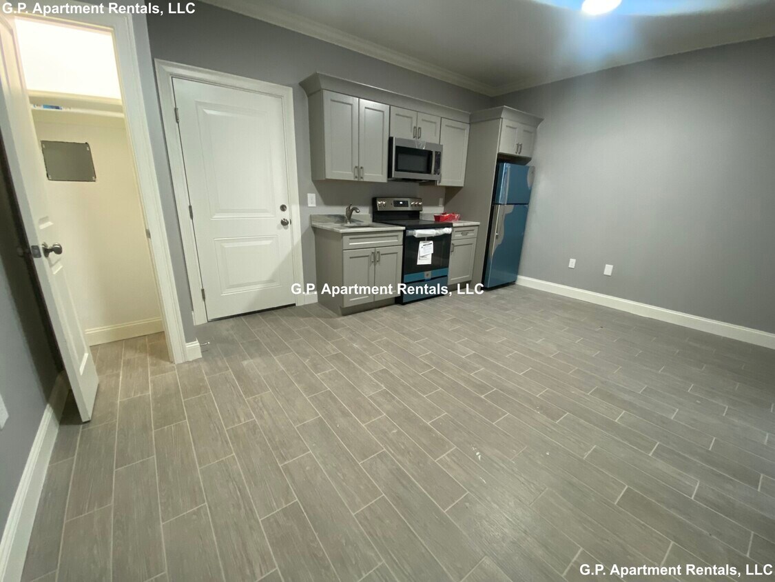 120 Tremont St Unit 104, Everett, MA 02149 Condo for Rent in Everett