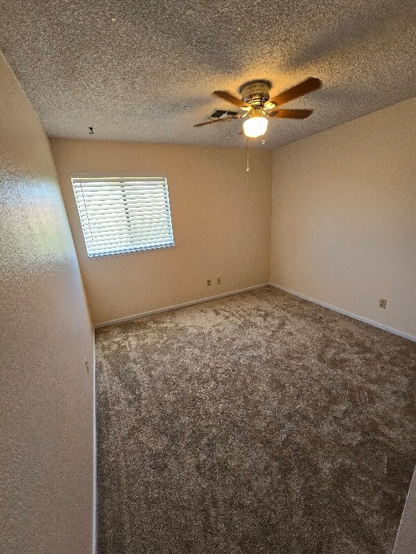 Foto principal - 3464 Ridgecrest Dr