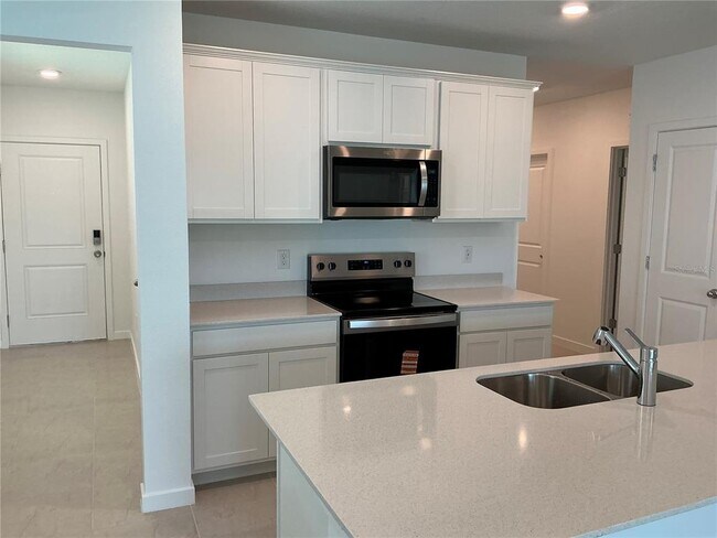 Foto del edificio - 3529 Hornbeam Rd