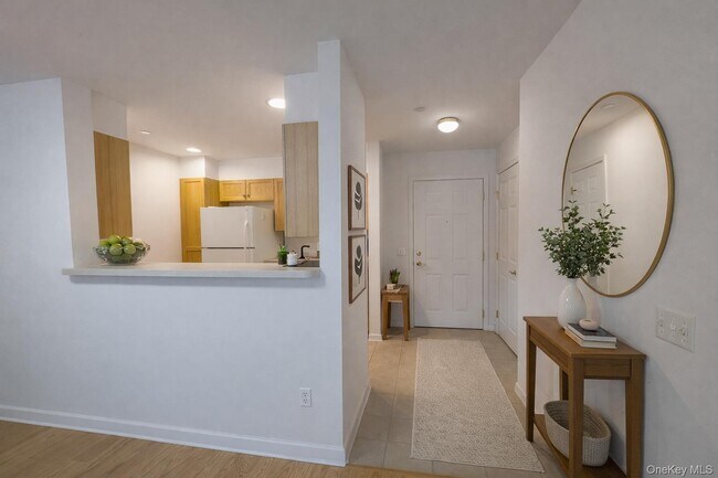 Foto del edificio - 100 Woodcrest Ln