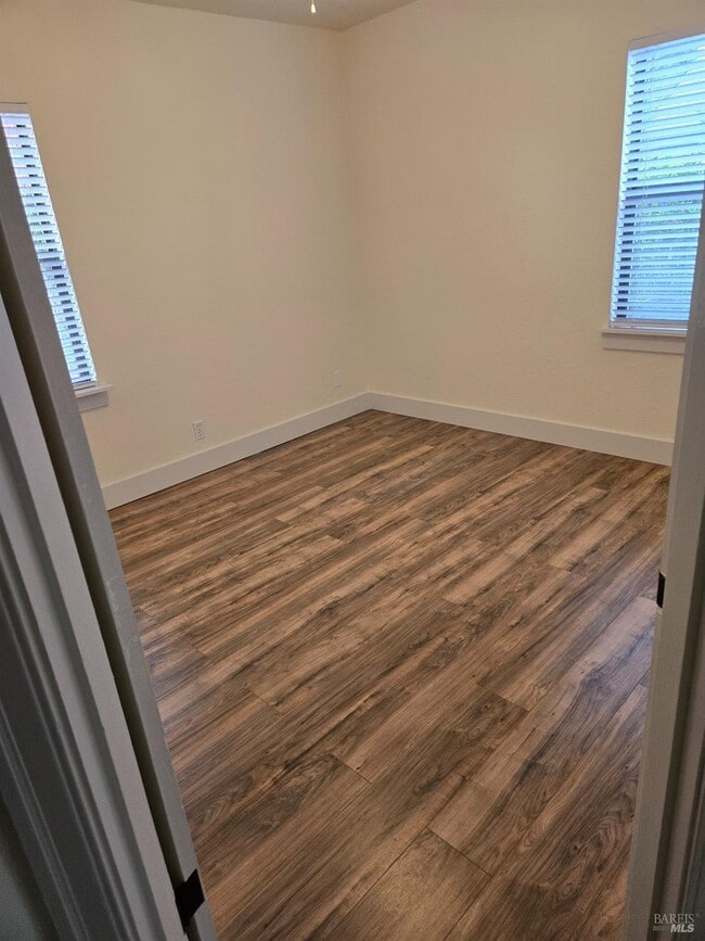 Building Photo - 1521 Park Ave