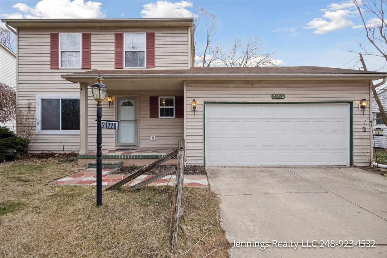 Foto principal - 21226 Collingham Farmington Hills MI 48336