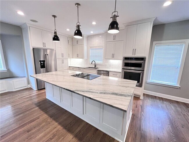 Foto del edificio - 4416 W Arlington Dr