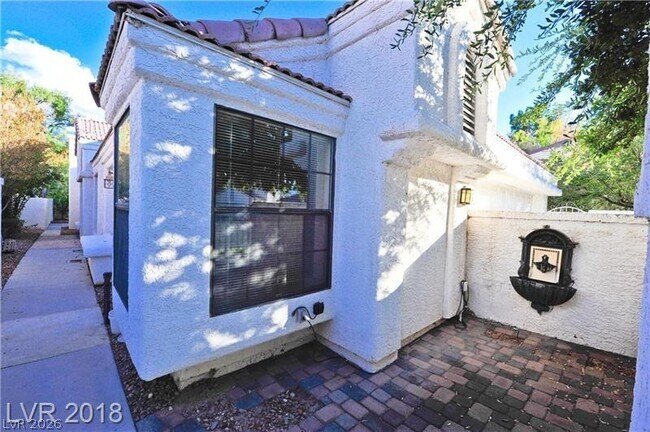 Foto del edificio - 5228 Crooked River Cir