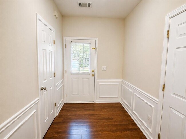 Building Photo - 3645 Postwaite Cir NW