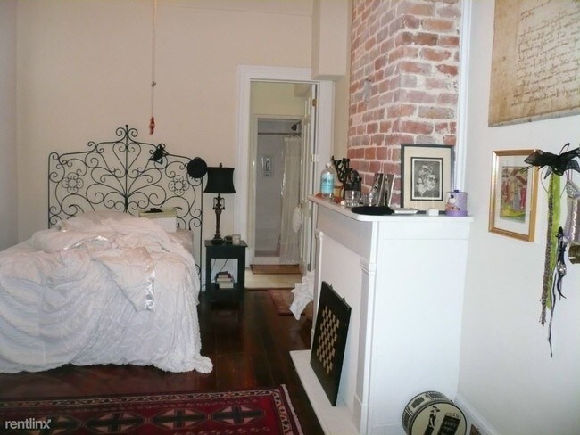 Building Photo - 4 br, 4 bath House - 2471 N Rampart