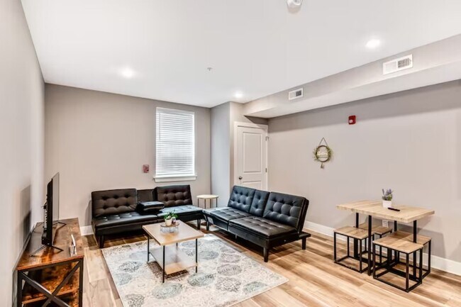 Building Photo - Berks Reserve - Suites @The Reserve