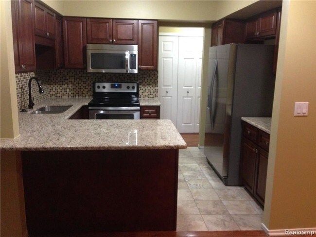 Building Photo - 4237 Breckenridge Dr