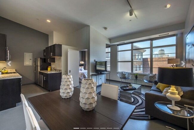 Foto del edificio - 160 E Berkeley St