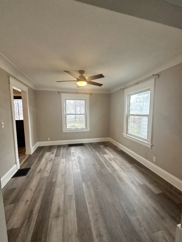 Building Photo - 54 Allison Ave