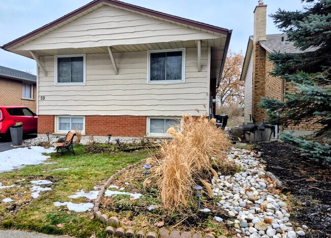 Building Photo - 59 Saxony Cir