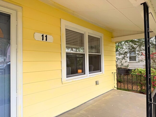 Photo - 11 Brooks Ave House