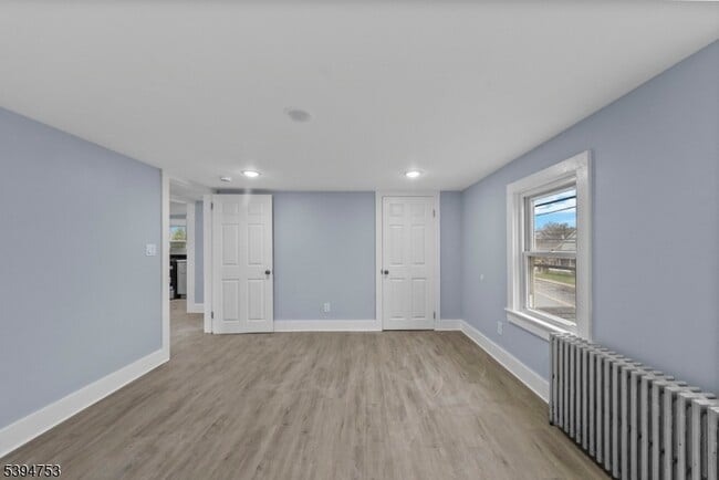 Building Photo - 6 1st Ave