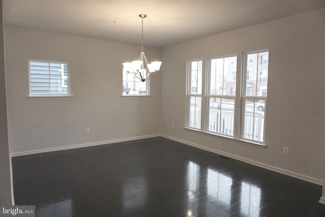 Foto del edificio - 22222 Broadway Ave