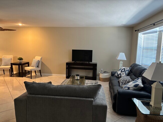 Living room - 3335 Purple Martin Dr