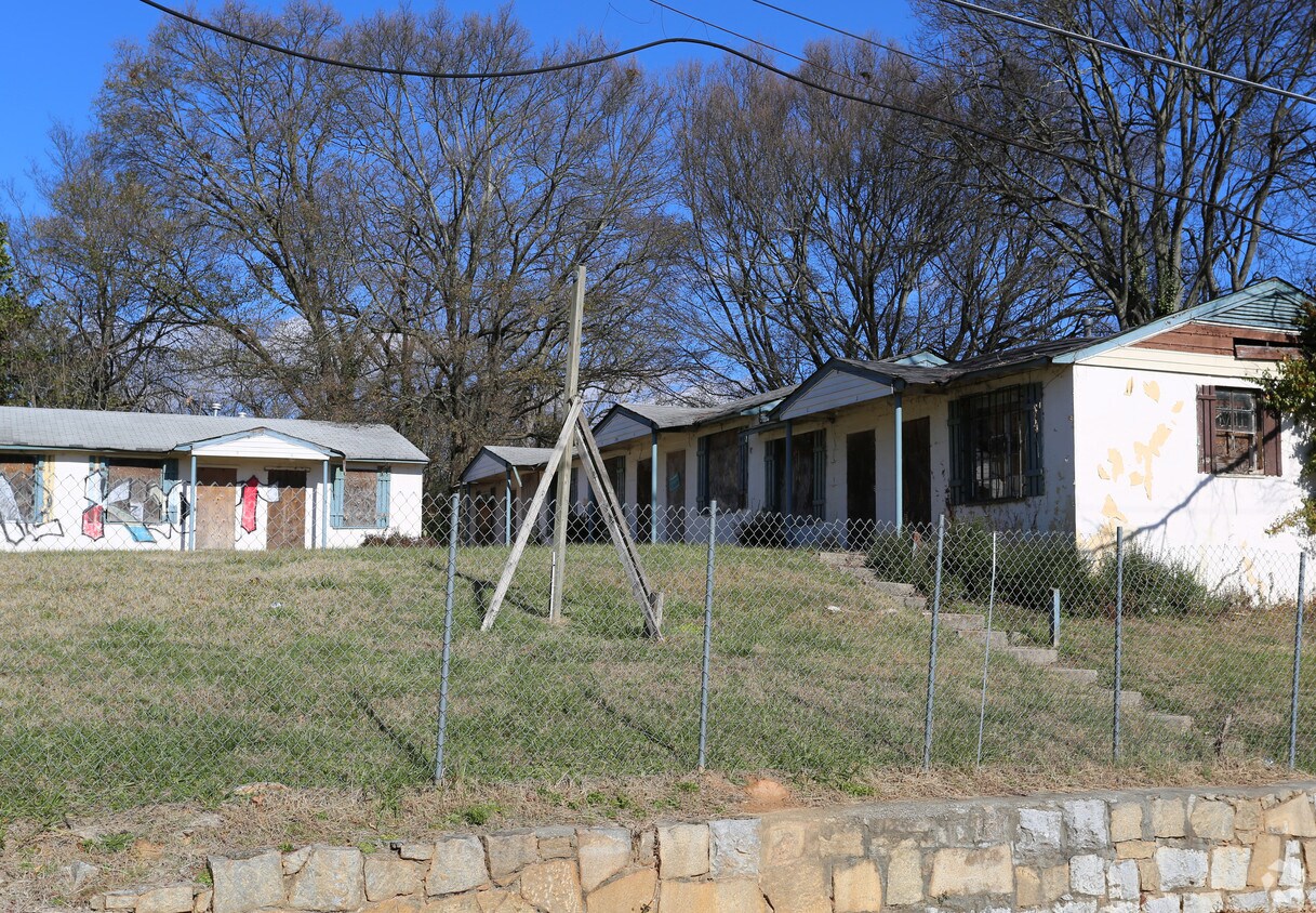 Building Photo - Kennedy/griffin Apartments