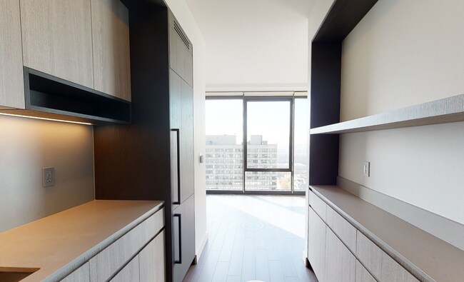 Foto del edificio - 1150 S Michigan Ave