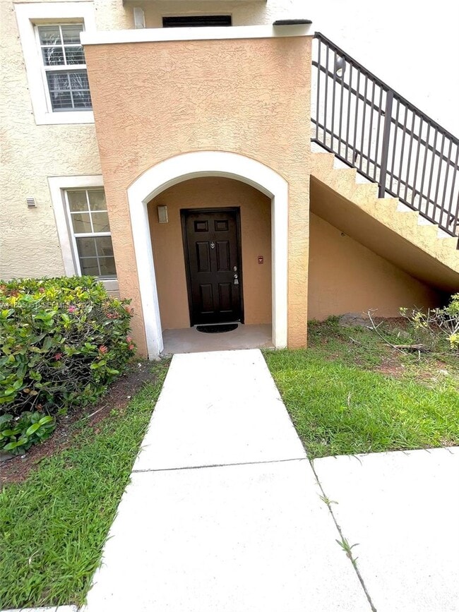 Foto del edificio - 2163 Renaissance Blvd