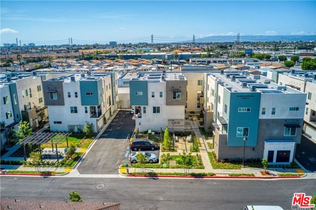 Foto principal - 22214 Poppy Ct