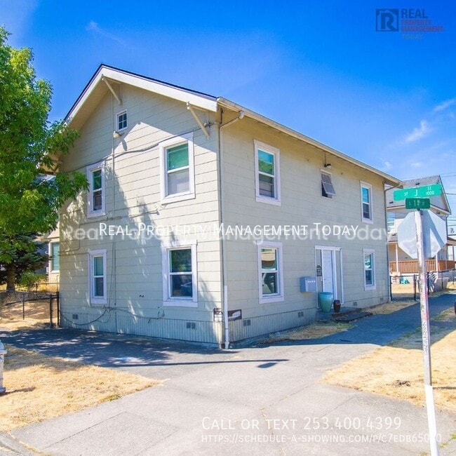 Building Photo - 1002 S 14th St