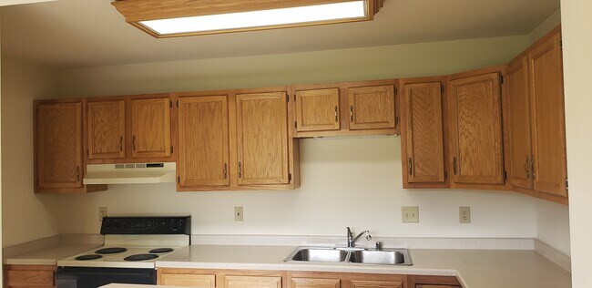 Foto del edificio - 5210 Paulson Rd