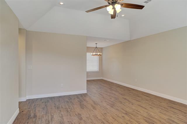 Foto del edificio - 925 N Barrett Ave